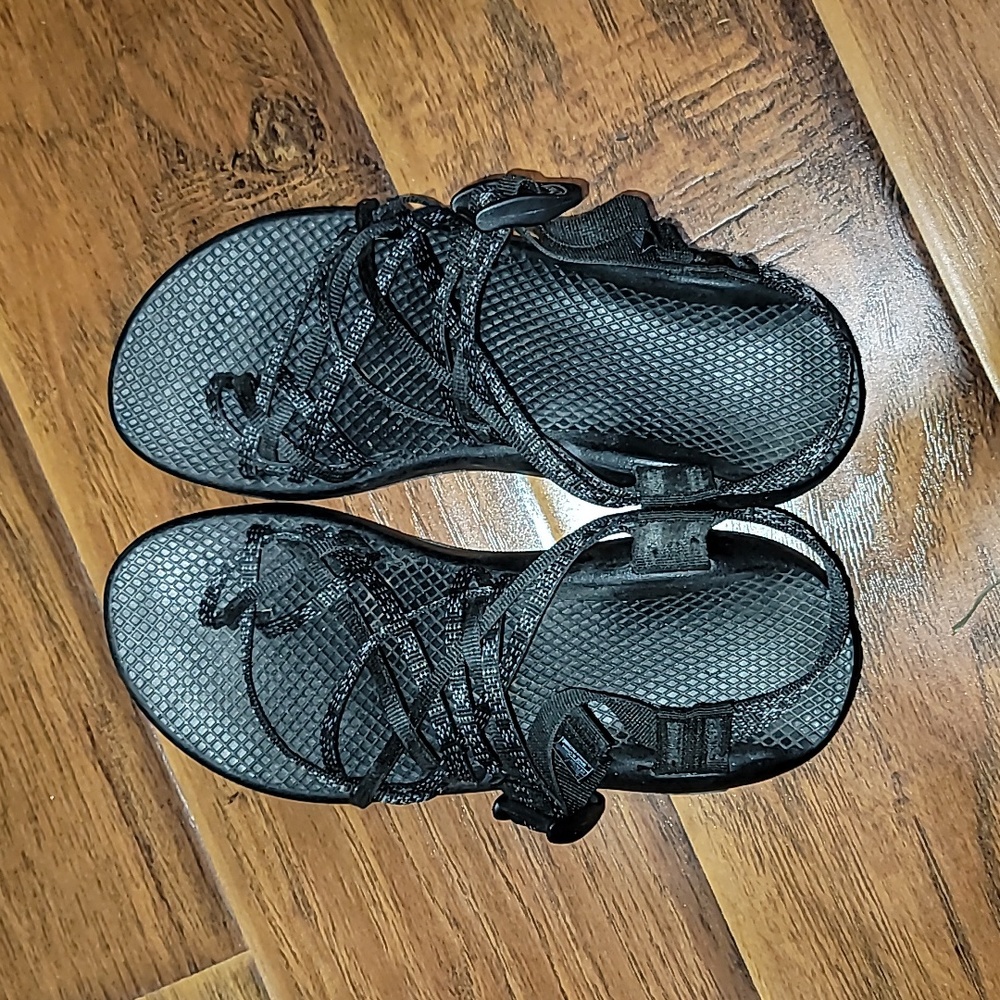 Women's size 9 Chaco Z/X3 sandals
